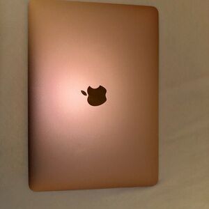Apple MacBook rose gold
